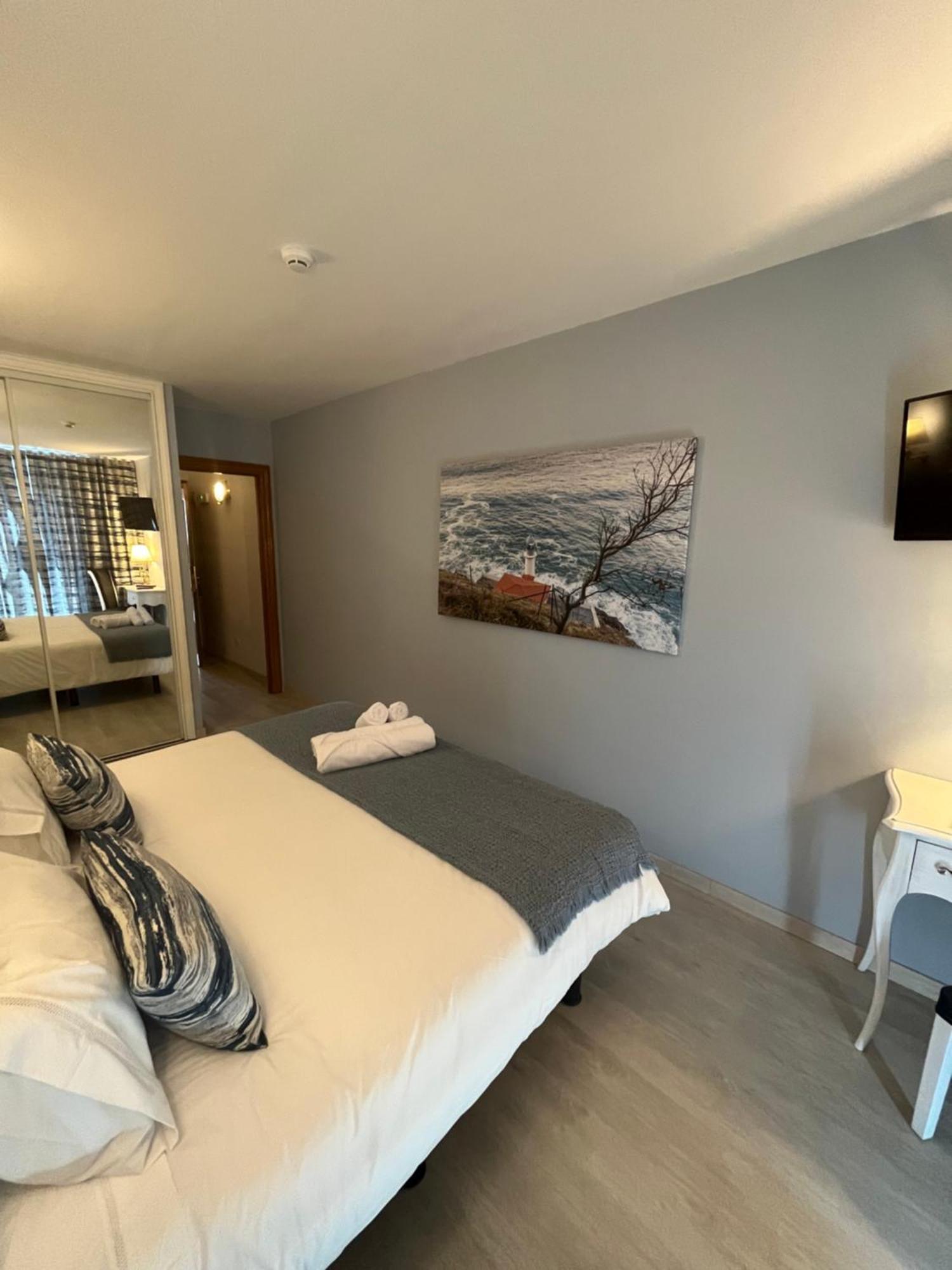 Hotel Boutique Arha Villa De Santoña Buitenkant foto