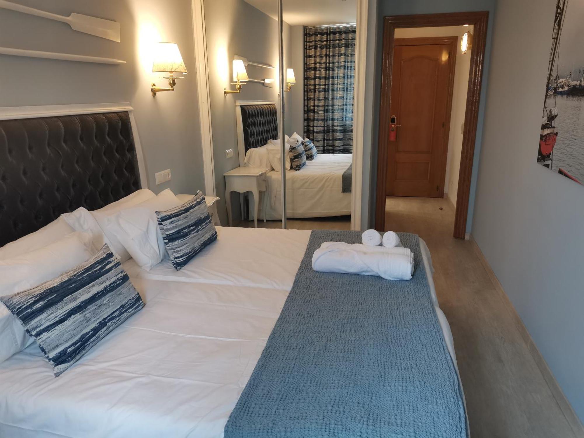 Hotel Boutique Arha Villa De Santoña Buitenkant foto