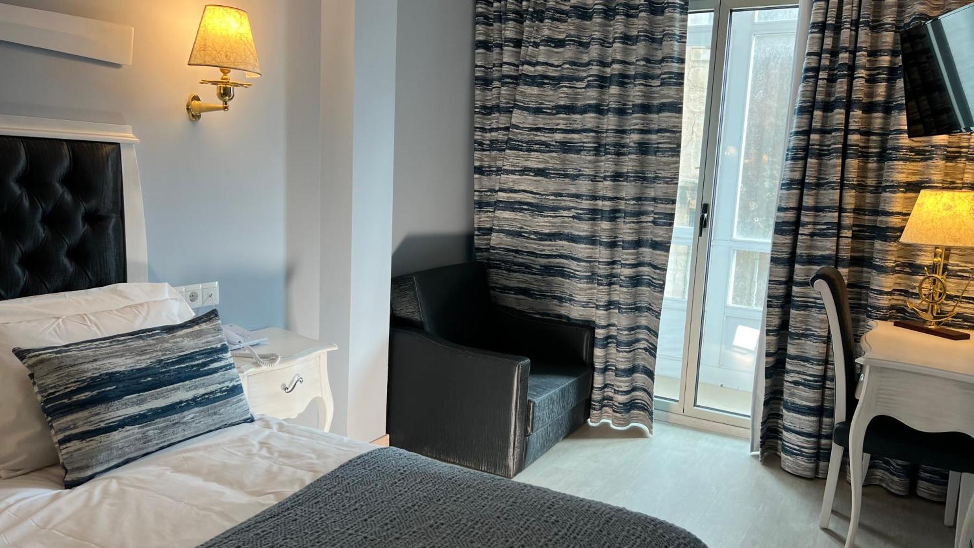 Hotel Boutique Arha Villa De Santoña Buitenkant foto